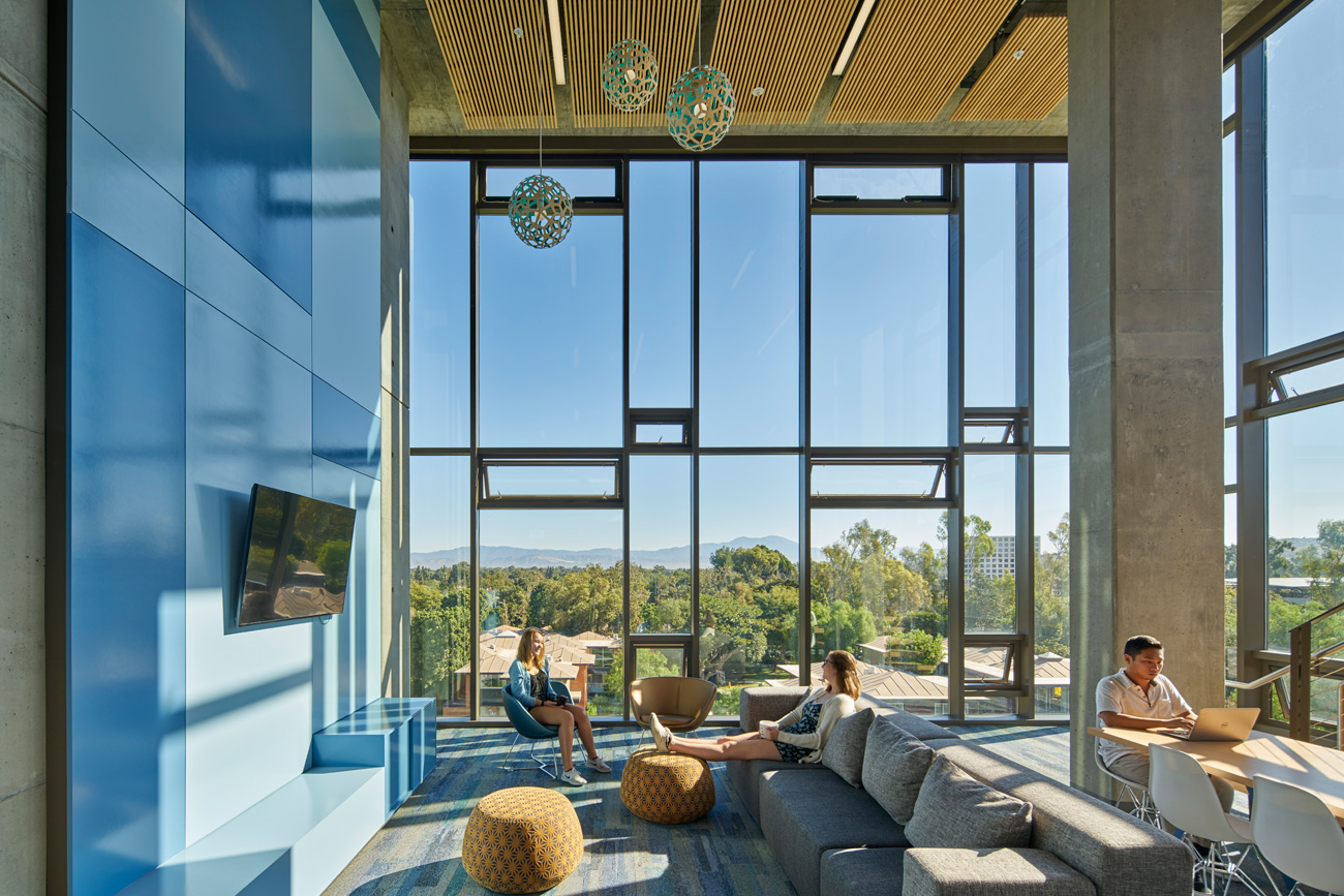 Uc Irvine Mesa Court Towers Wins Interiors Award Mithun